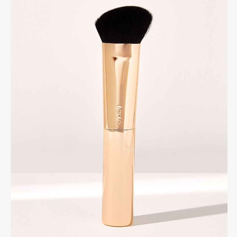 🆕 Tarte Sculpt Tape Brush